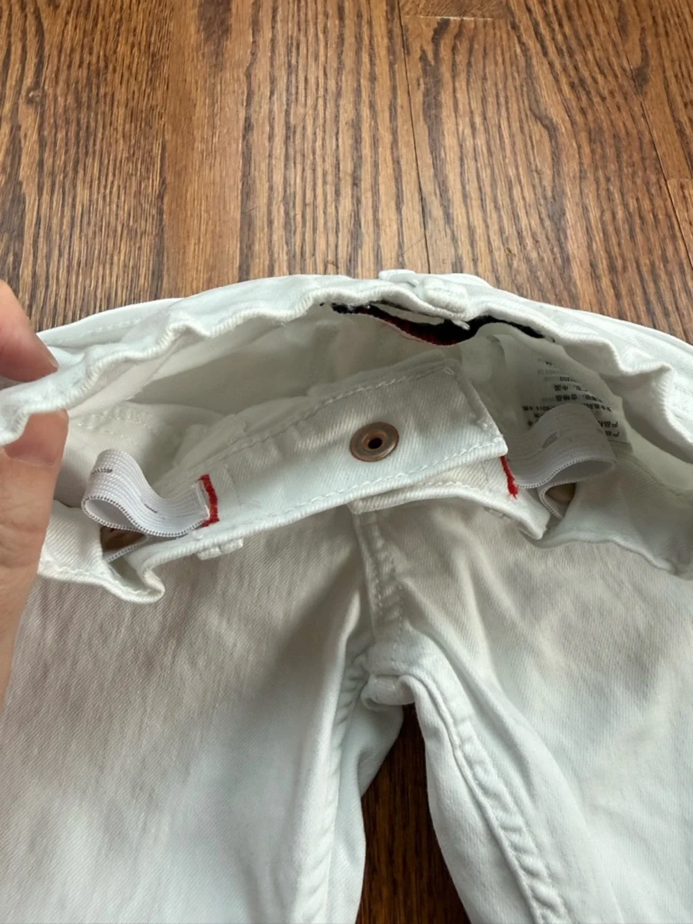 Abercrombie White Jeans 5/6 - Picture 4 of 10